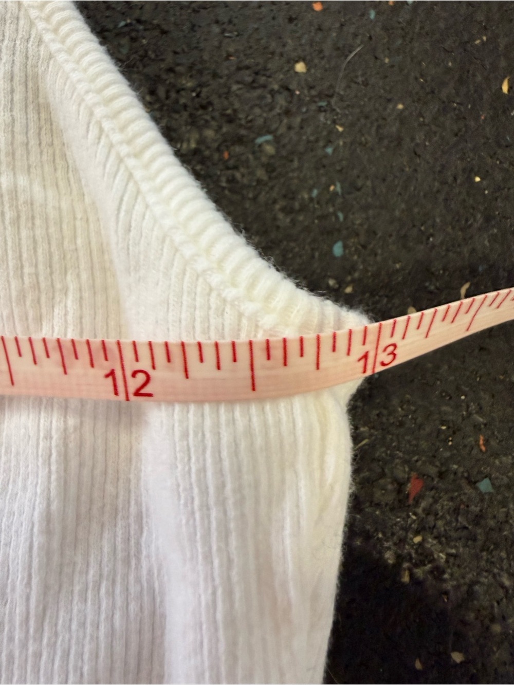 White Ribbed High-Neck Tank Top - Picture 4 of 6